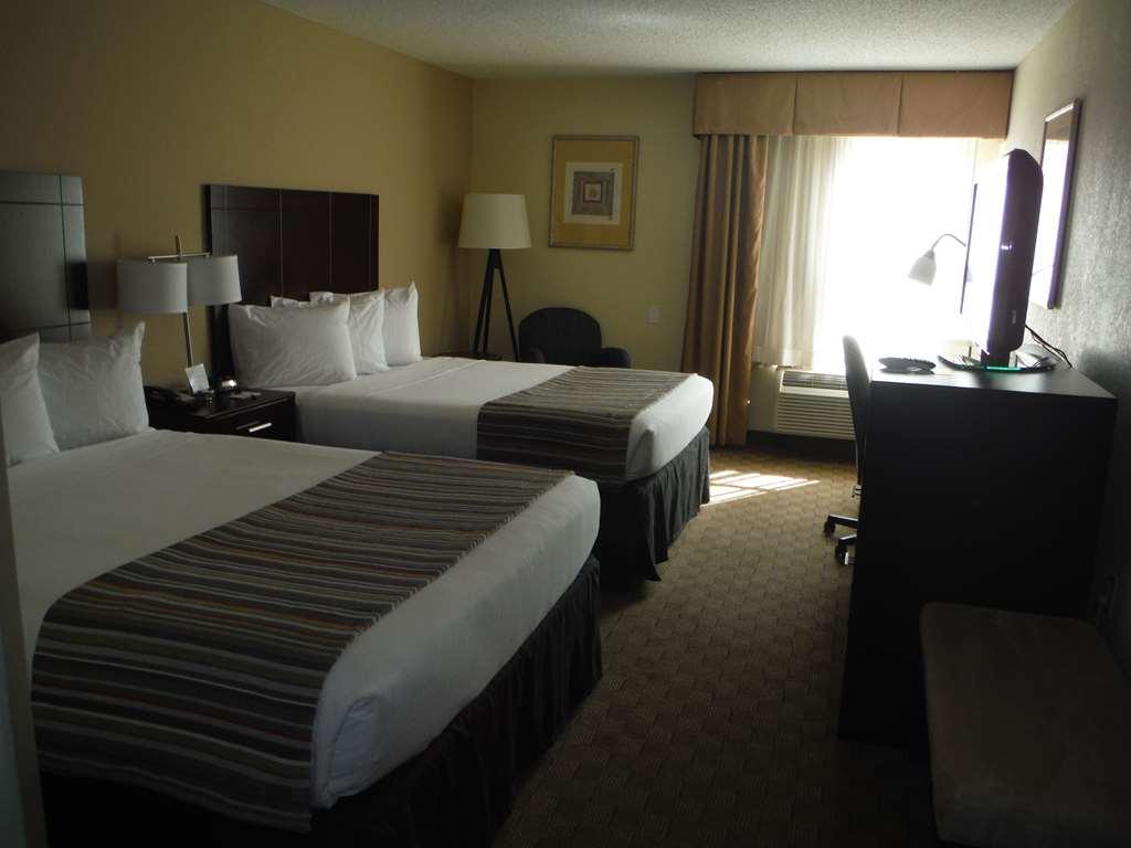 Spring Lake Inn & Suites - Fayetteville Room photo